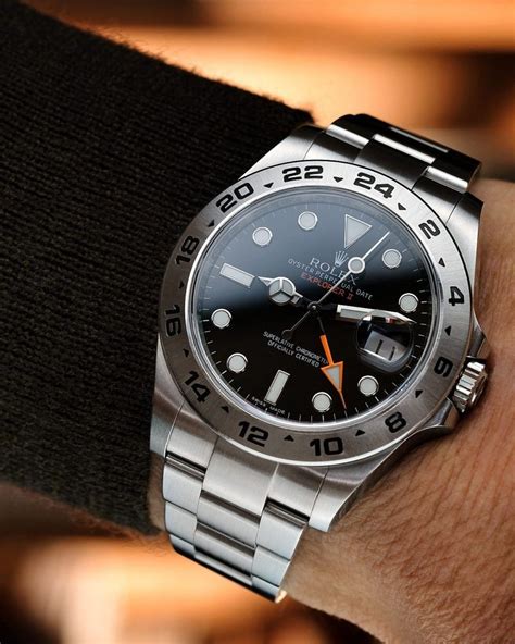 rolex explorer ii chiude poco|the rolex explorer review.